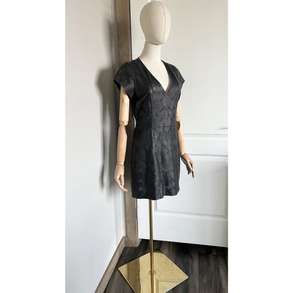 Parker Size M Serena Perforated 100% Leather Mini Dress Dark Brown $550 - Picture 7 of 16